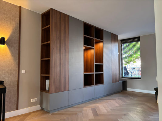 Wandkast met spots
